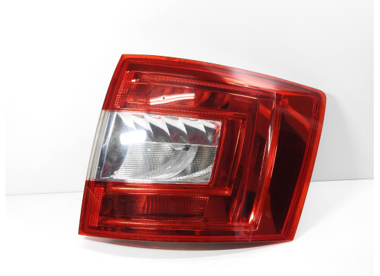 Světlo pravé zadní Škoda Octavia III 3 5E combi 5E9945096A 5E9945112A